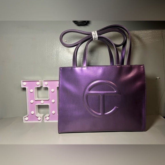 Medium açaí Telfar - Picture 4 of 6